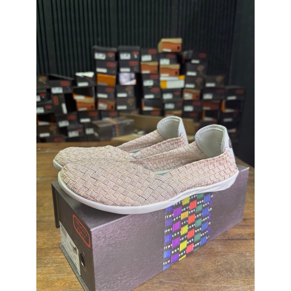 Bernie Mev Catwalk New Blush Shimmer Woven Flats Size 36 US 5.5-6 NEW